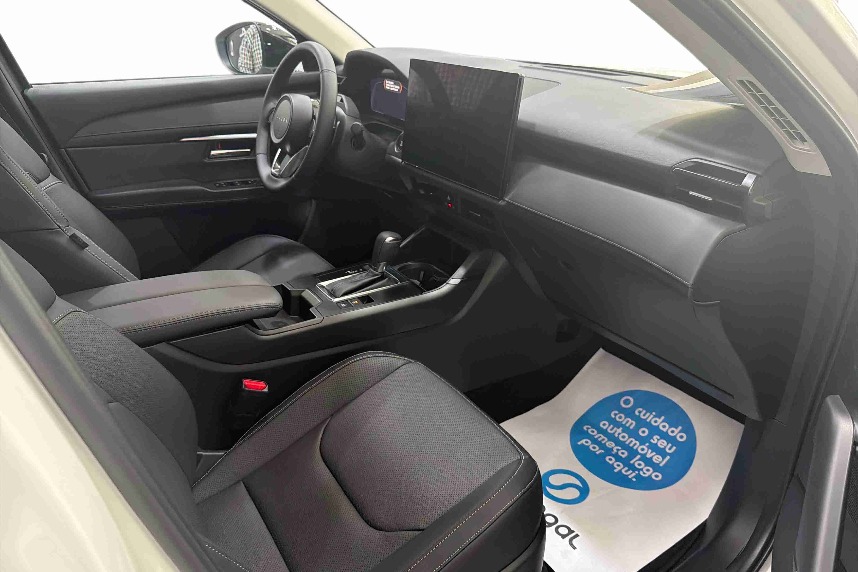 Mazda CX-5 CX-5 2.5 L e-Skyactiv G Homura — fotografia 8