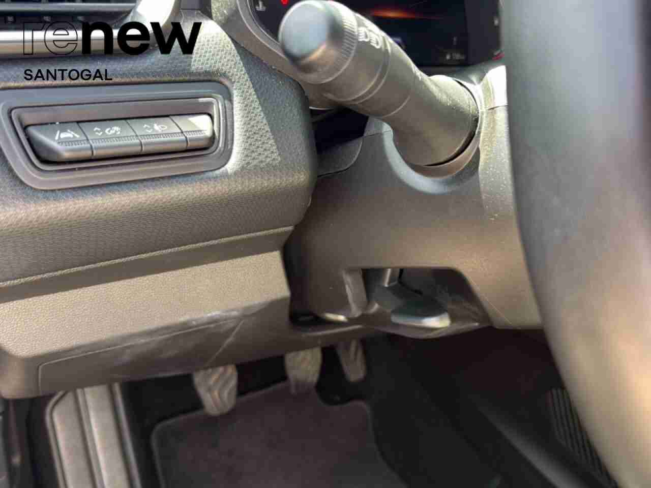 Renault Clio Clio 1.0 TCe Intens — fotografia 15