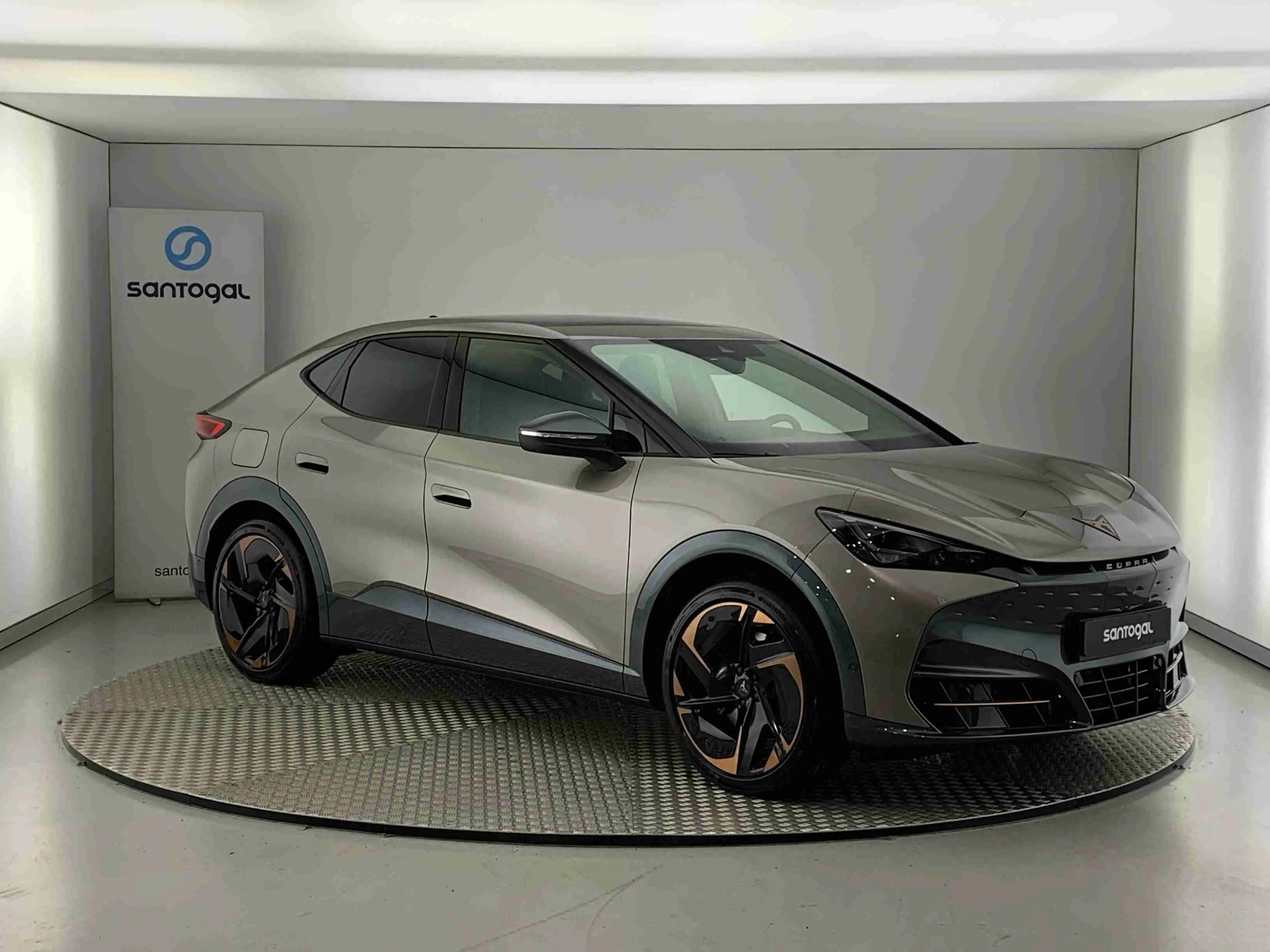 Cupra Tavascan