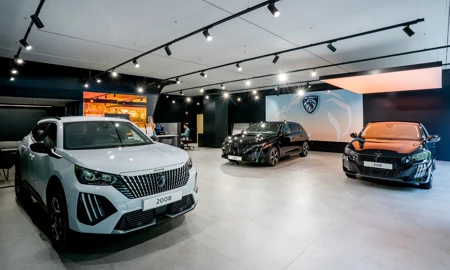 Santogal Peugeot Lisboa Avenida Republica Stand 2 (1)