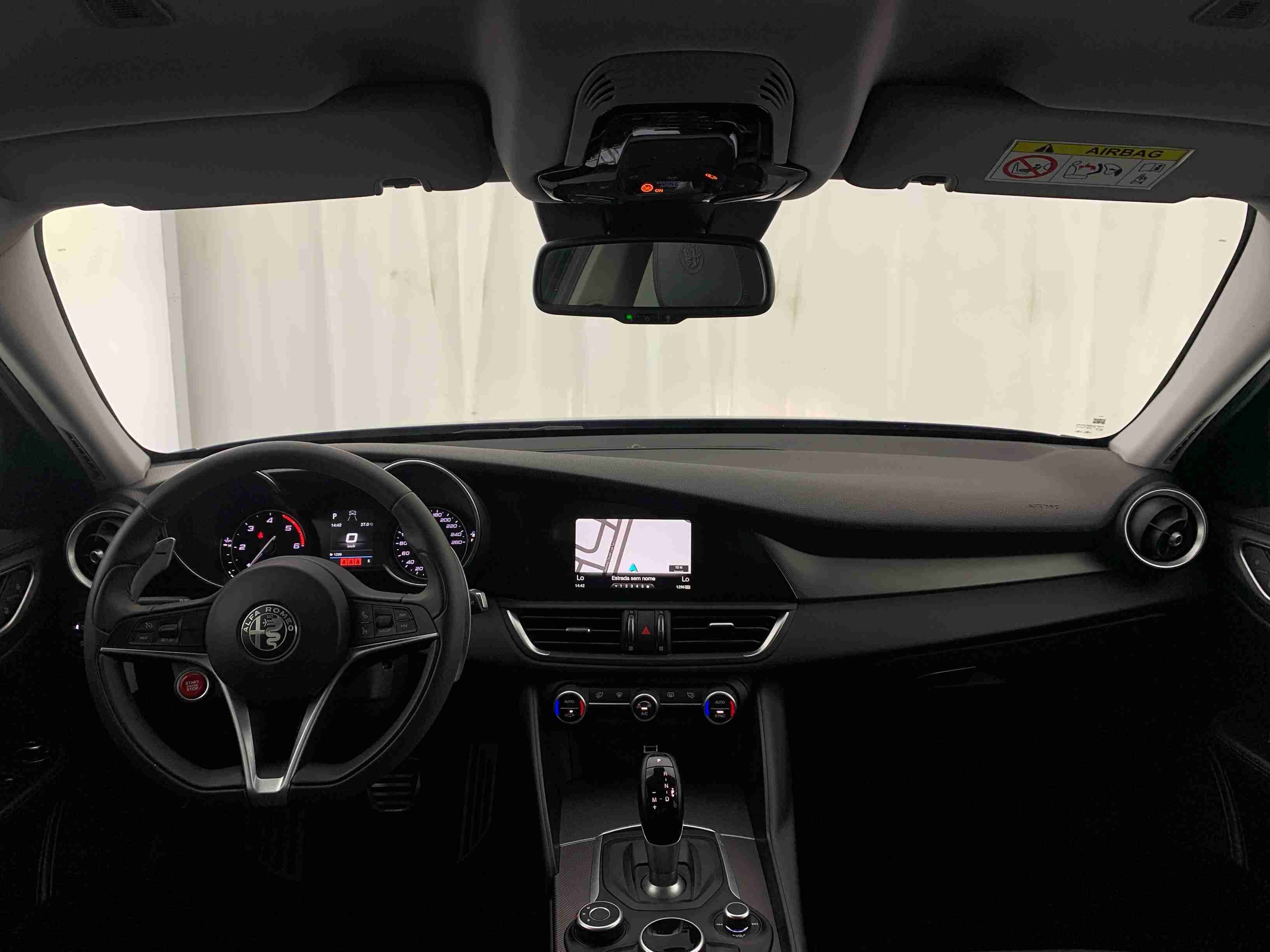 Alfa Romeo Giulia Giulia 2.2 D Super AT8 — fotografia 13