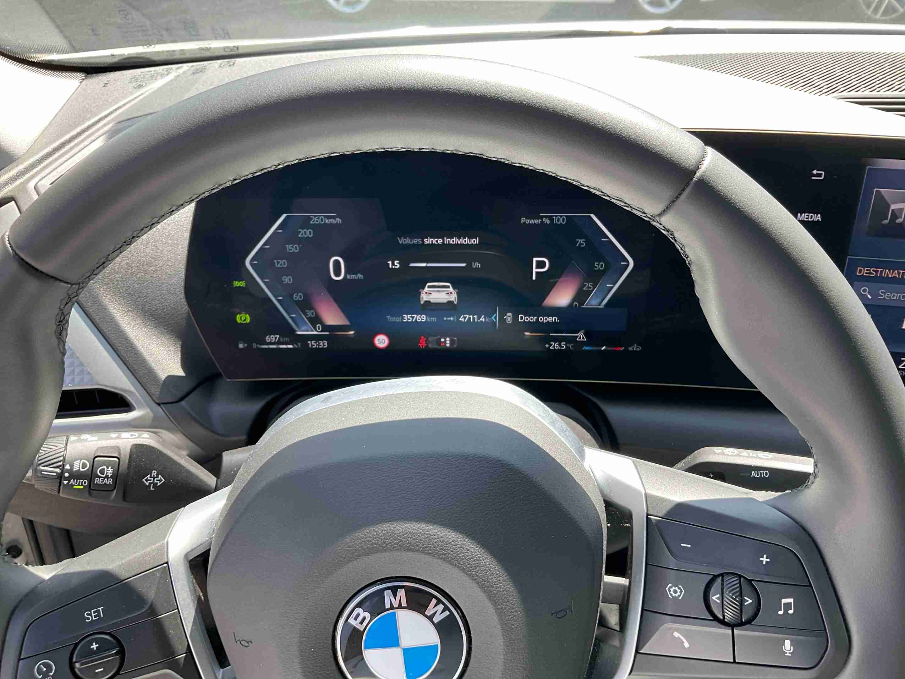 BMW Série 2 216 — fotografia 12