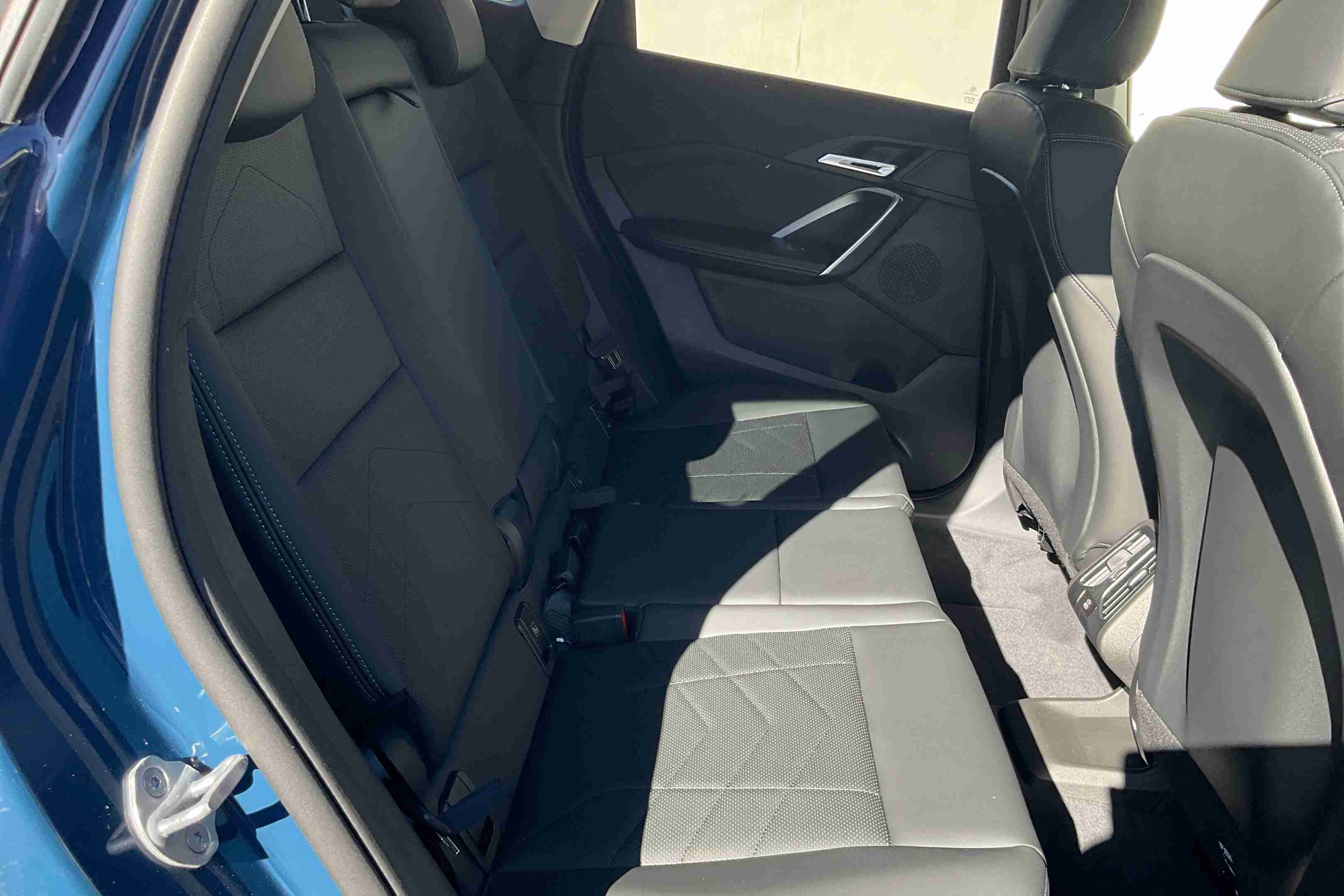 BMW X1 X1 sDrive18i xLine — fotografia 11