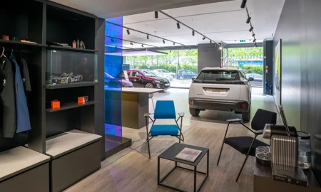 Santogal Peugeot Lisboa Avenida Republica Stand 3 (1)