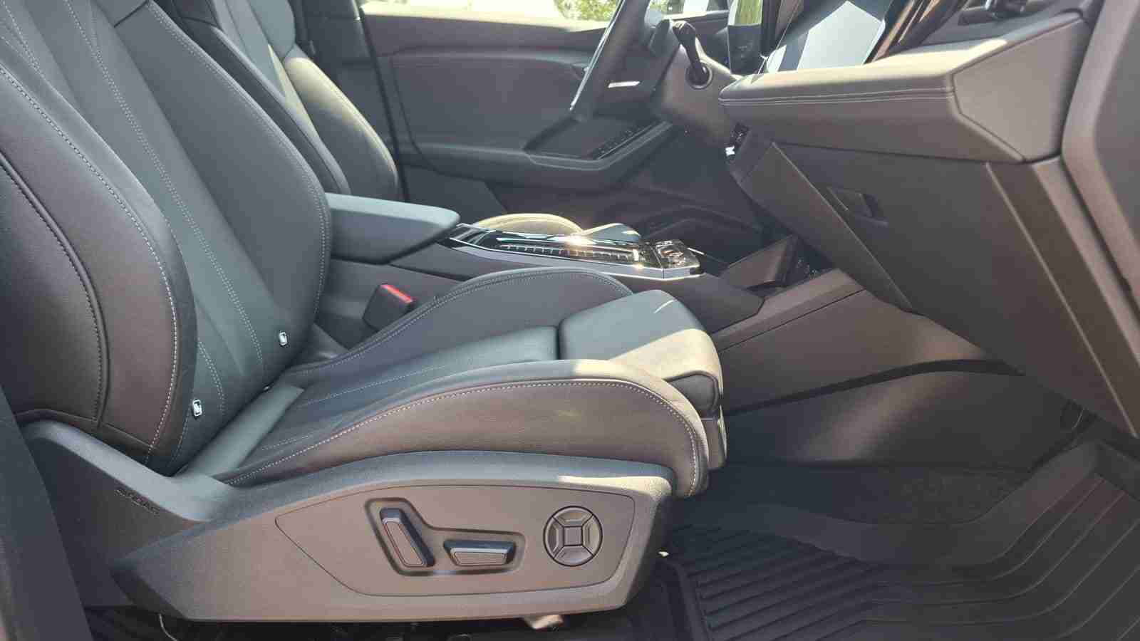 Audi Q6 Q6 100 kWh Performance — fotografia 16